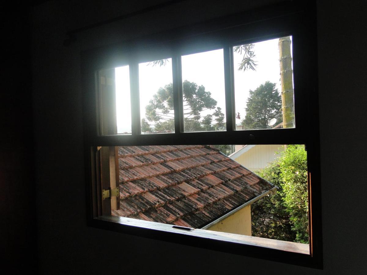 Casa Em Condominio Privado Campos do Jordão Eksteriør billede